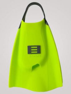 Korte svømmefødder test - Rygcrawl.dk