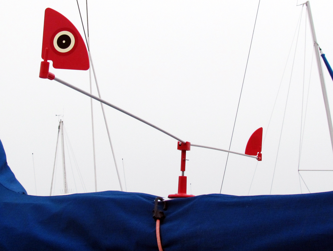 Stor mågeskræmmer til båd