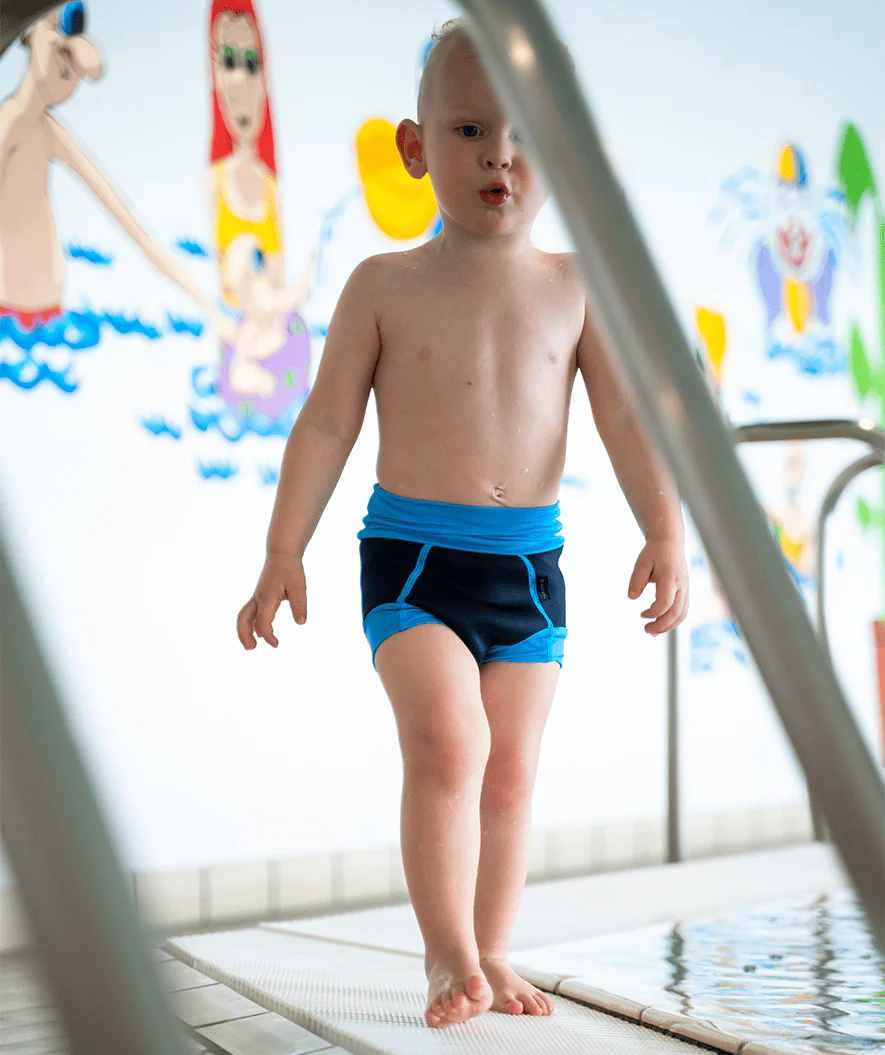 Watery blebadebukser til børn - Neoprene Swim Nappy - Atlantic Blue - Blebadebukser med høj komfort og god pasform - Rygcrawl.dk
